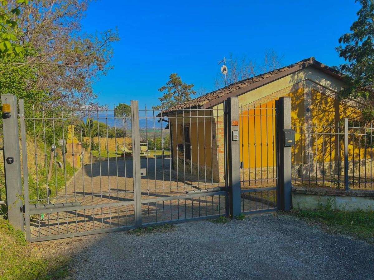 Casolare Del Maestrale - M&M Holiday House Perugia Kültér fotó